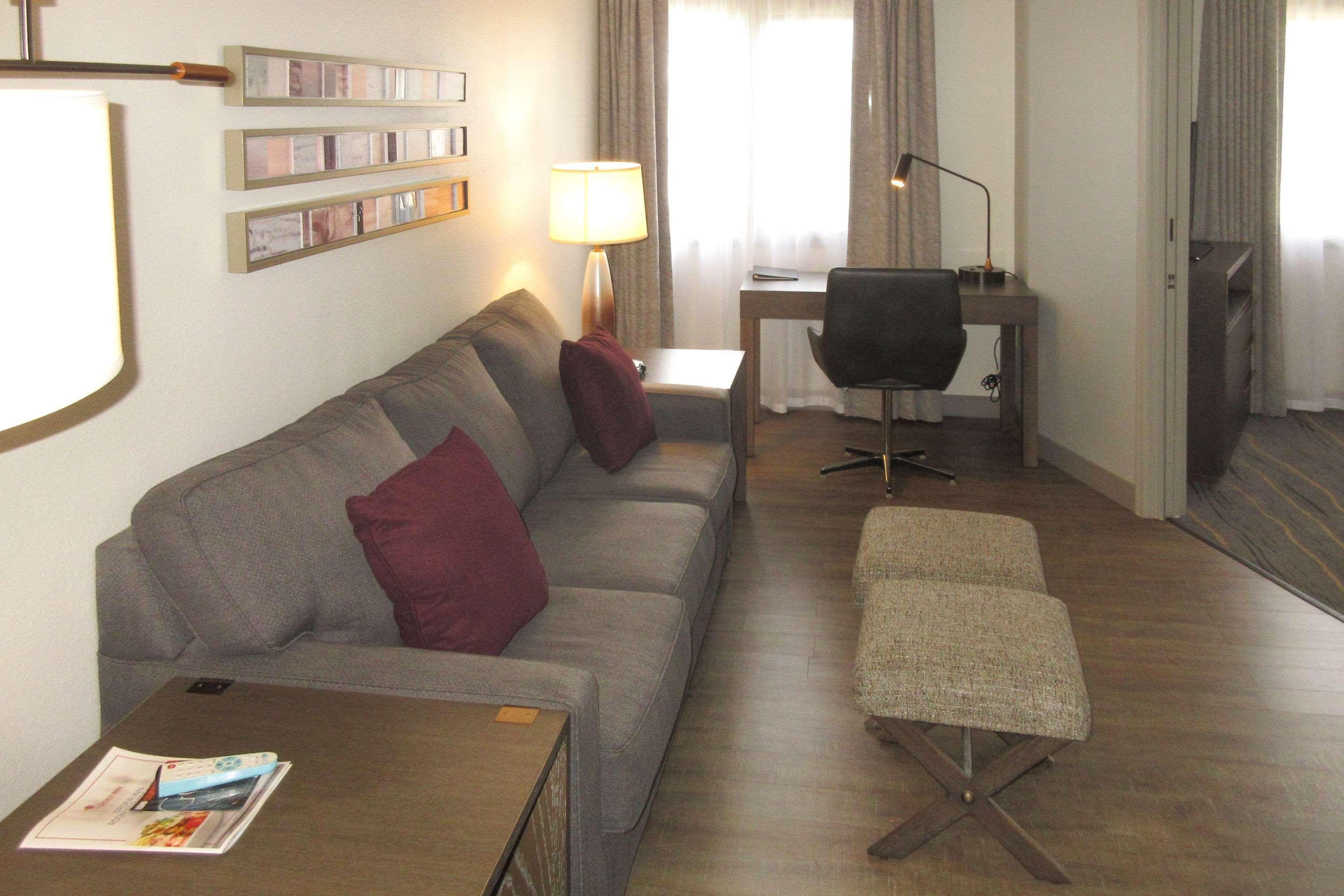 Windmill Suites Surprise - Phoenix, Ascend Hotel Collection المظهر الخارجي الصورة
