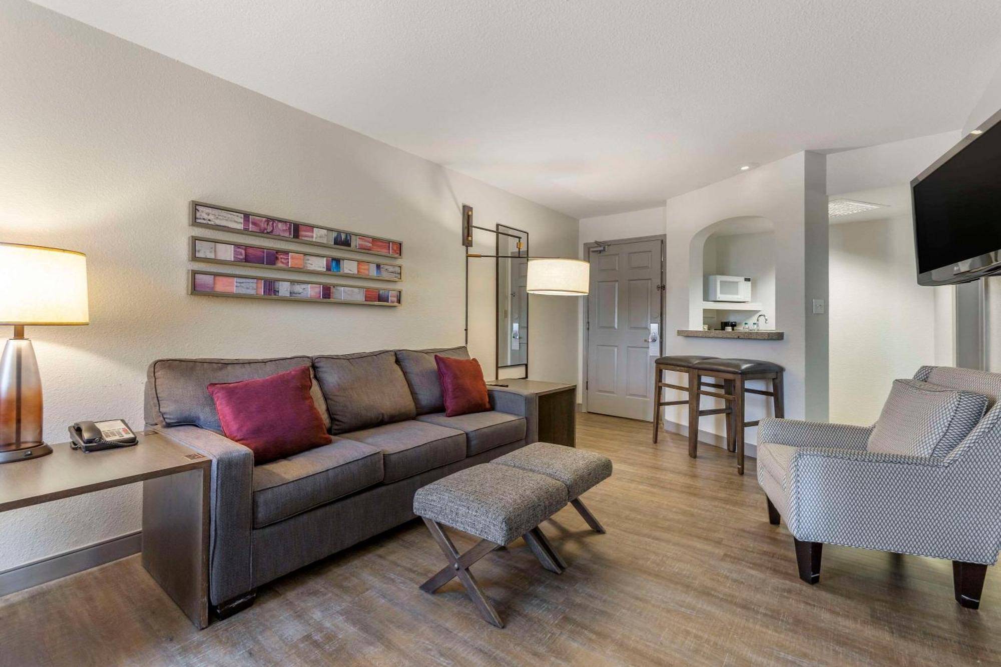 Windmill Suites Surprise - Phoenix, Ascend Hotel Collection المظهر الخارجي الصورة